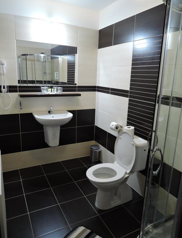 Trebovicky Mlyn Hotel Ostrava Buitenkant foto
